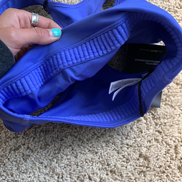 Sports bra - Picture 4 of 5